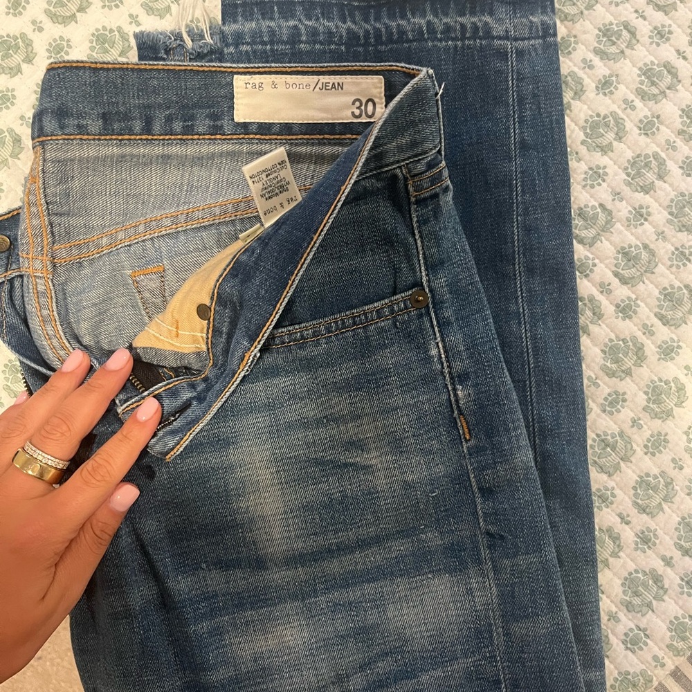 Rag & Bone Blue Straight Leg Jeans with Classic Denim Style